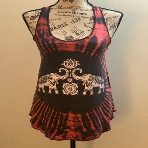 Kathmamdu Imports Tops - NWOT Kathmamdu Elephant Tie Dye Tank Top (cropped)